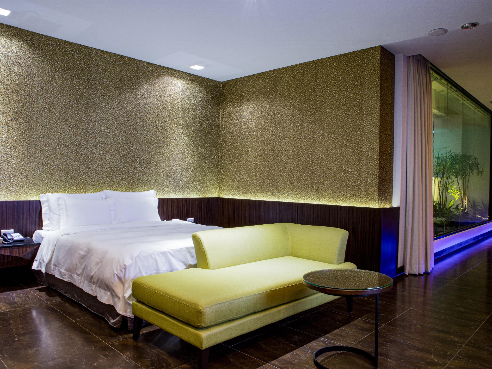 Vip, Suite
