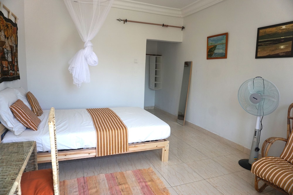 Standard, Double Bed, Pool Side, Private Bathroom
