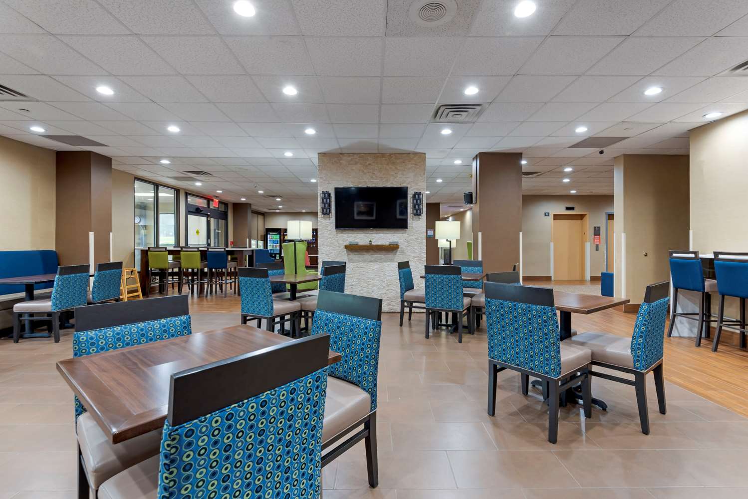 Comfort Inn Binghamton 27/35