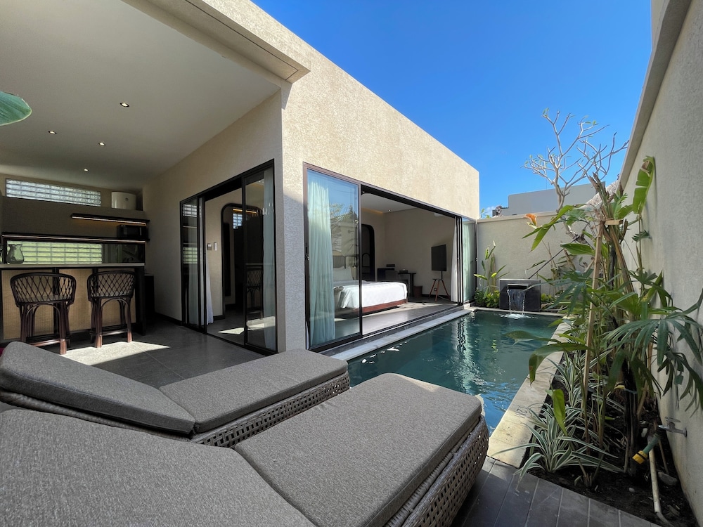 The Mutiara Jimbaran Boutique Villas 42/70