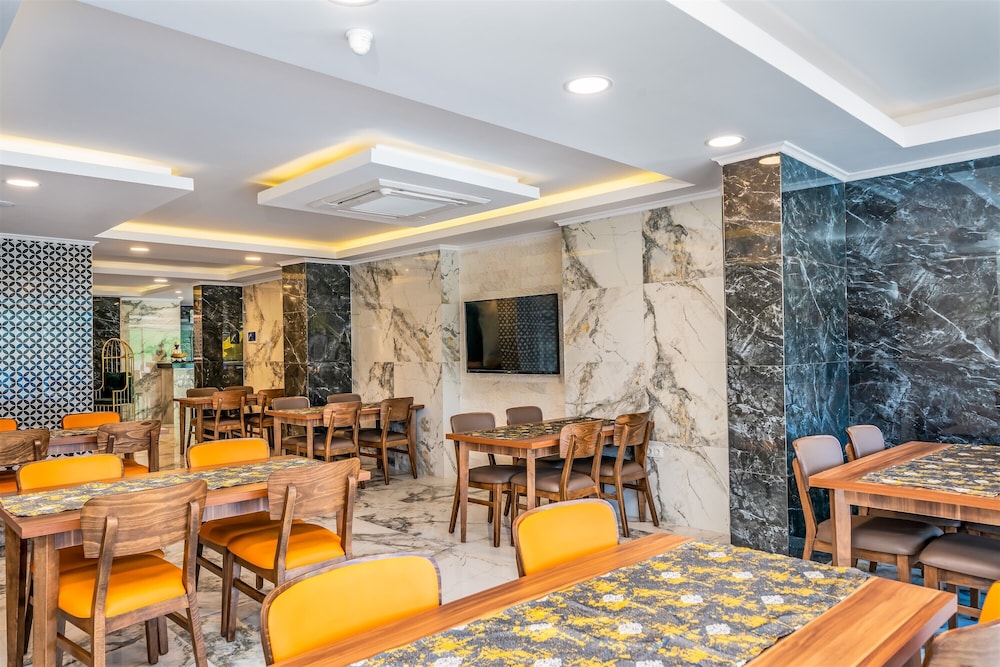 Arsi Paradise Beach Hotel 25/36