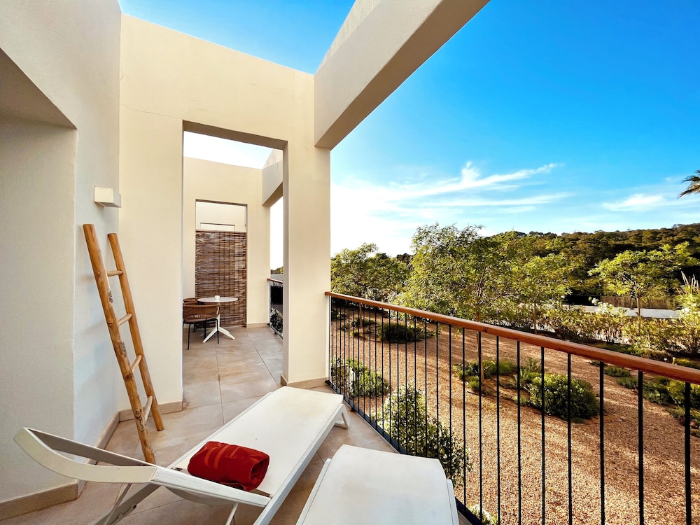 The Signature Level at TRS Ibiza Hotel 27/60