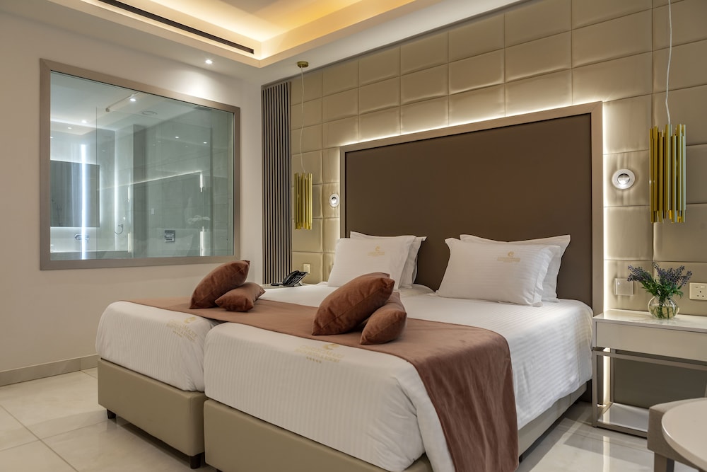 Chrysomare Beach Hotel & Resort 17/68