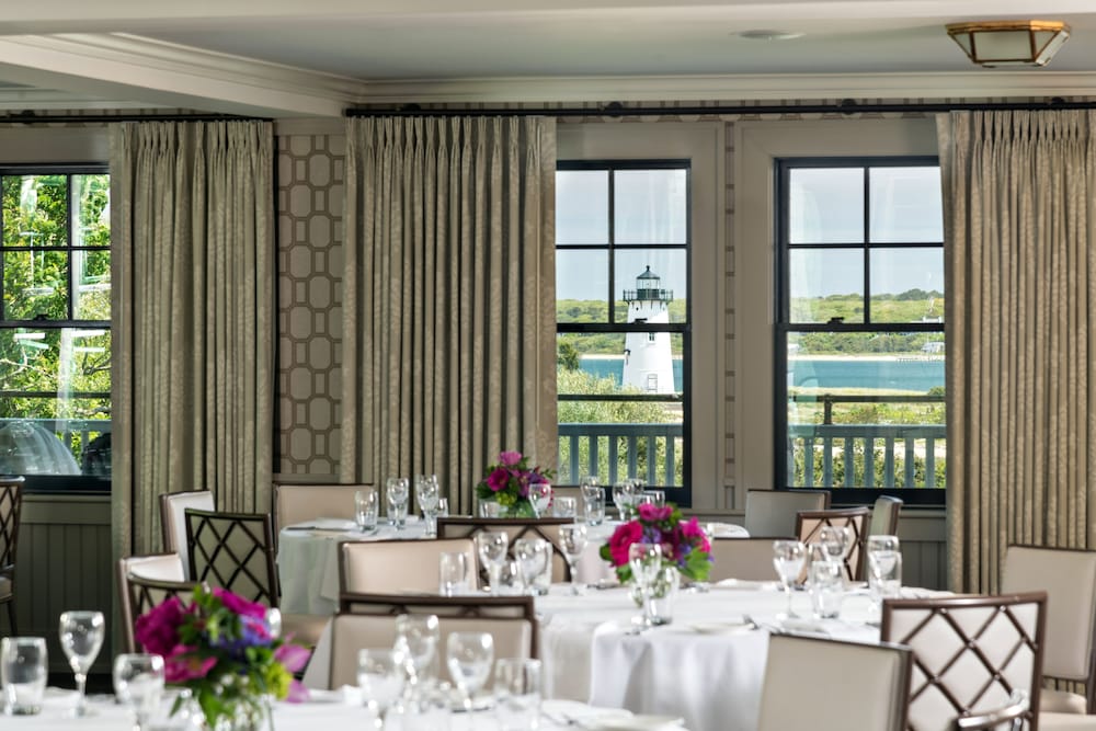 HARBOR VIEW HOTEL 34/50