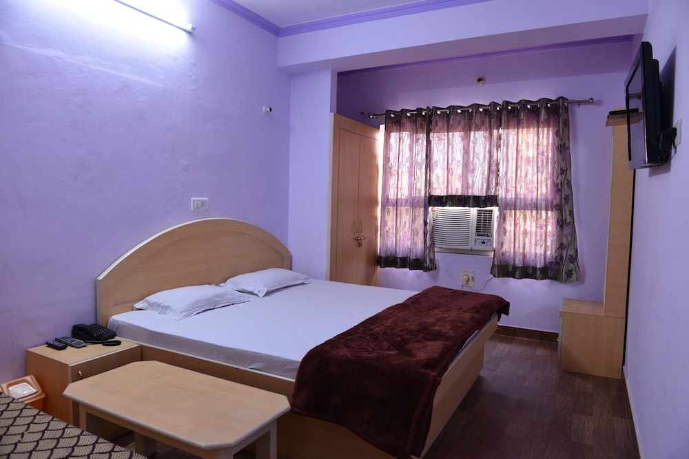 Hotel Mohit Palace 15/19