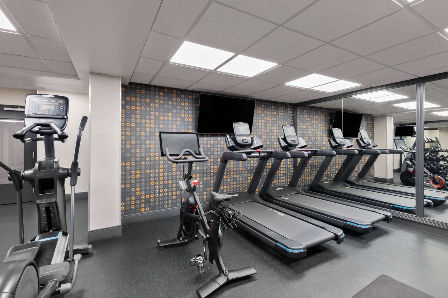 La Quinta Inn & Suites by Wyndham Goodlettsville - Nashville 26/58
