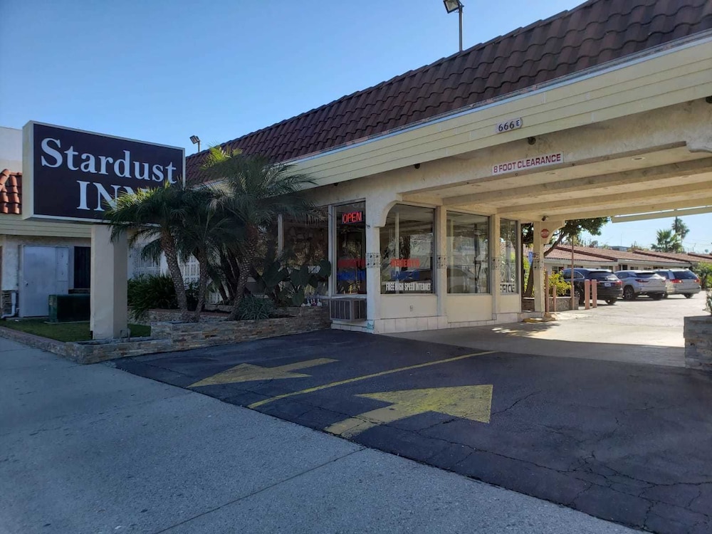Stardust Motel Azusa 1/56