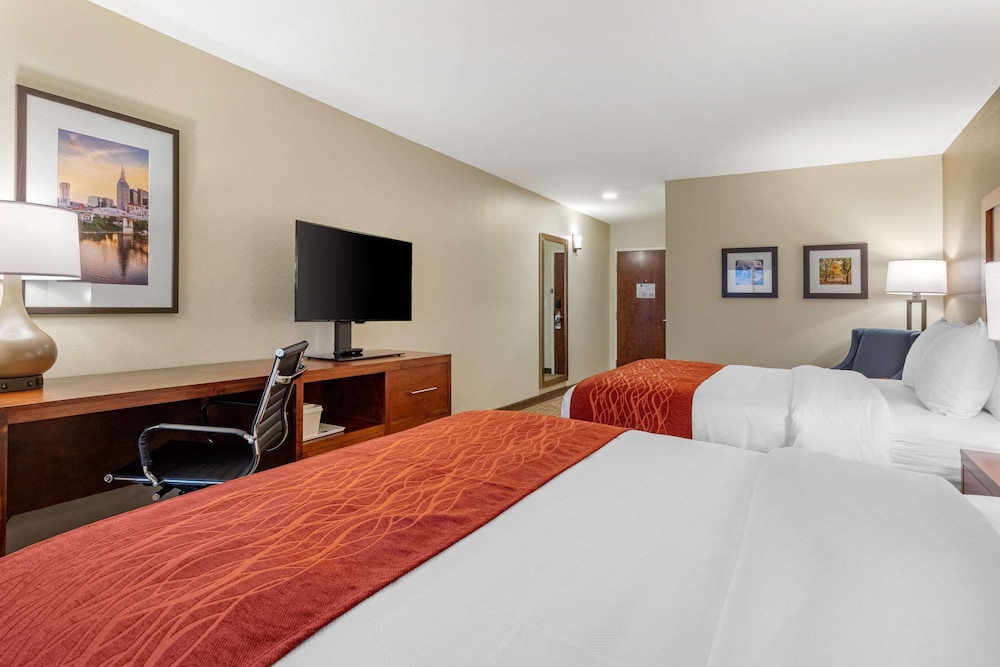 Comfort Inn White House, TN 12/35