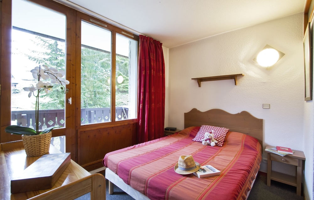 LES HAUTS DU ROGONEY 5/18