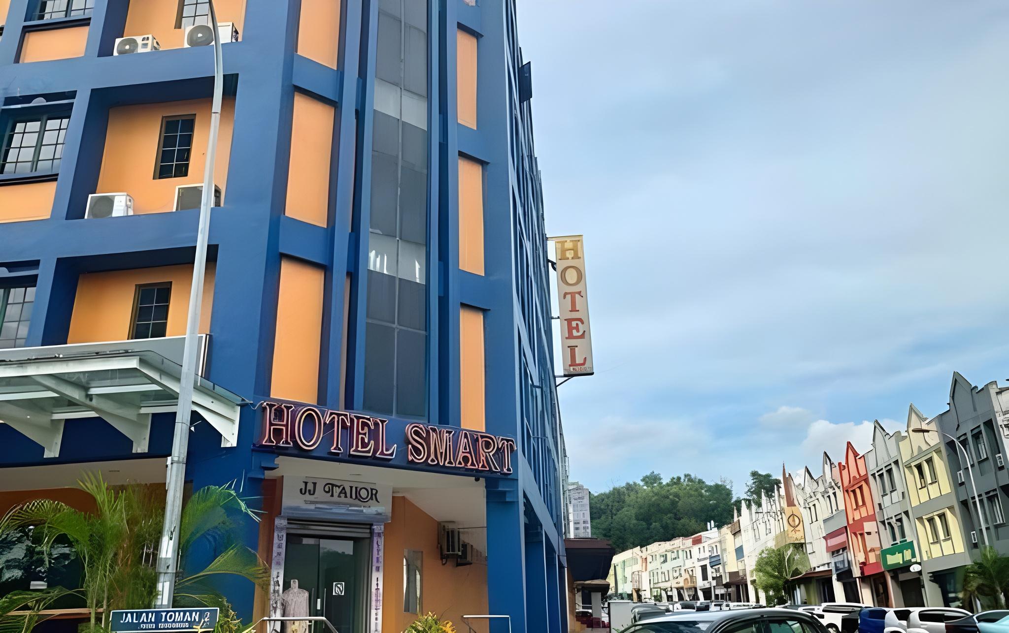 Smart Hotel 7/44
