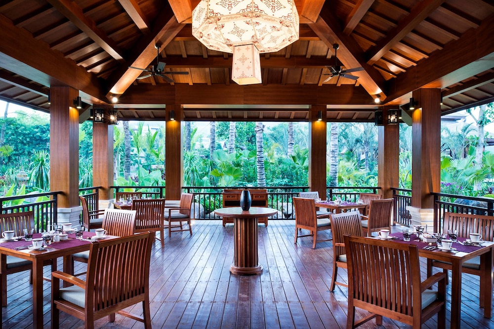 Intercontinental Hotels Xishuangbanna Resort 35/50
