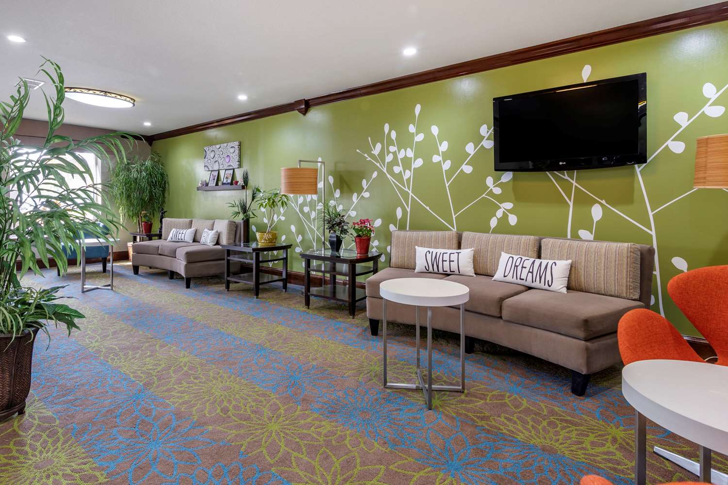 Sleep Inn & Suites Brunswick North, GA 24/31