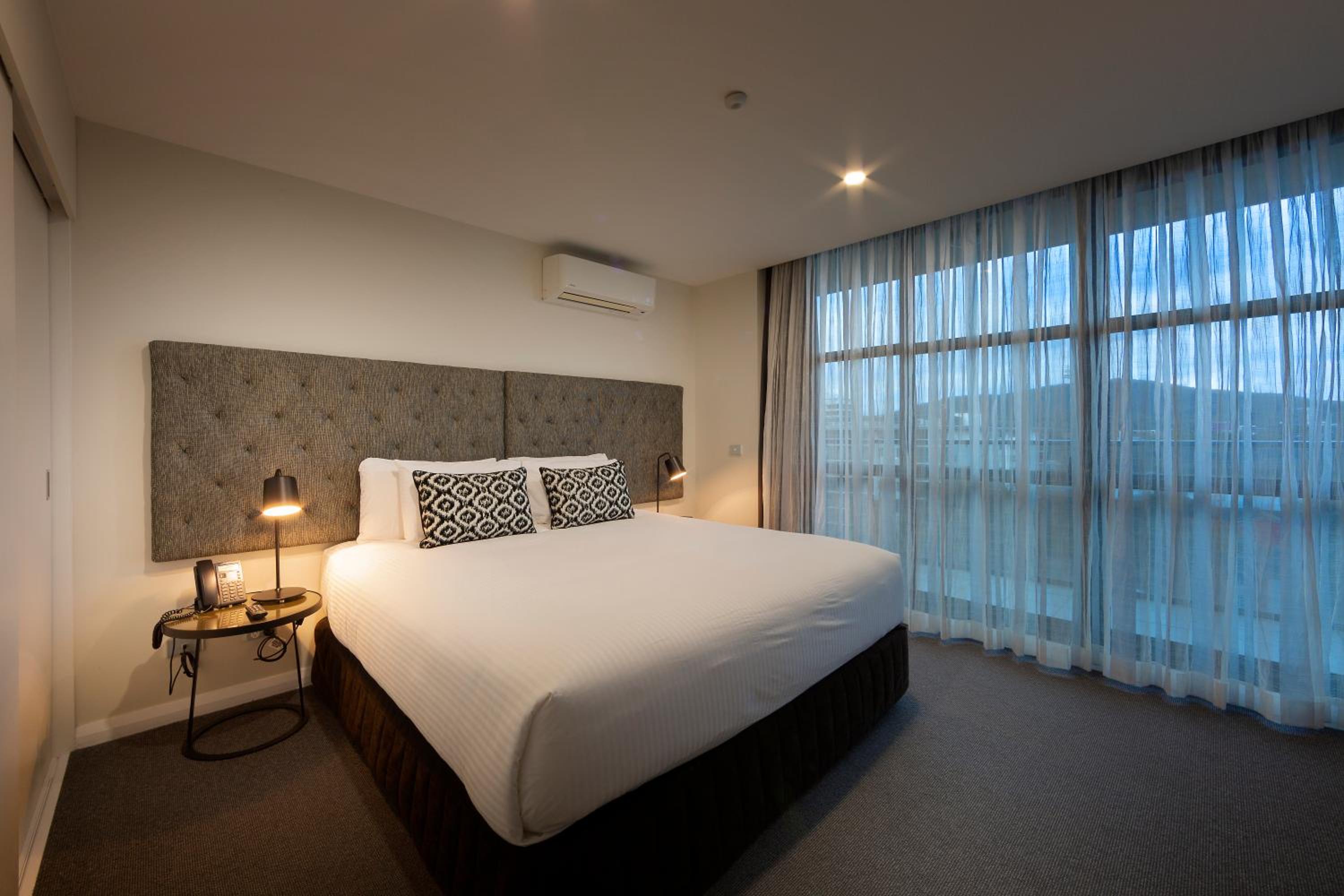 1 BEDROOM, APARTMENT, BALCONY