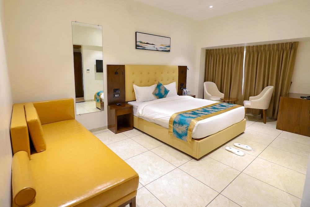 Hotel Palm Greens Club 28/50