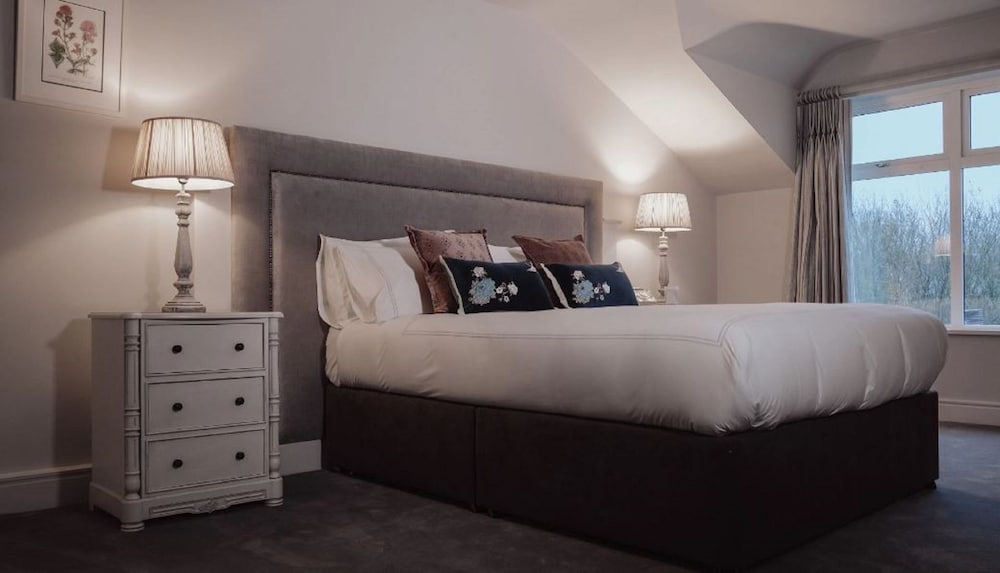 ABBEYLEIX MANOR HOTEL 12/35