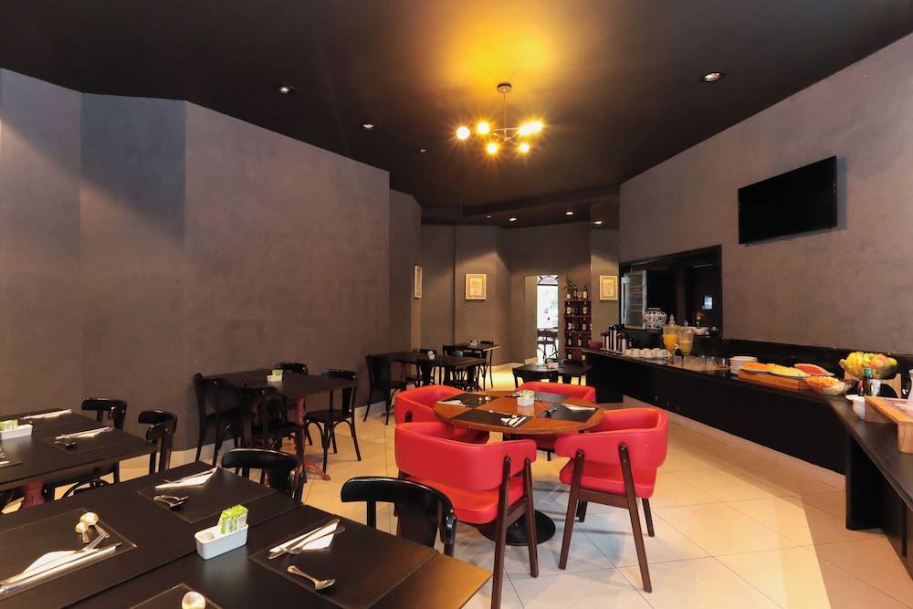 H4 Hotel Opera Jardins 45/58
