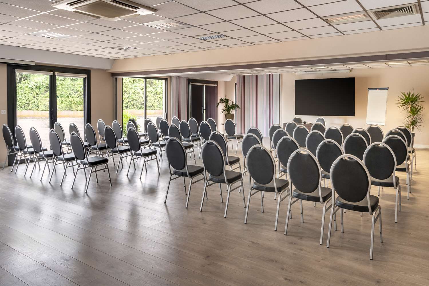 Best Western Les Portes de Provence 14/21