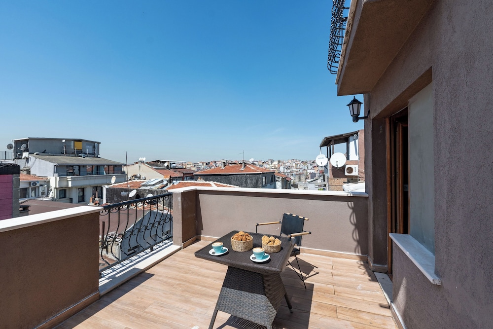 Hot Residence Taksim Square 58/62