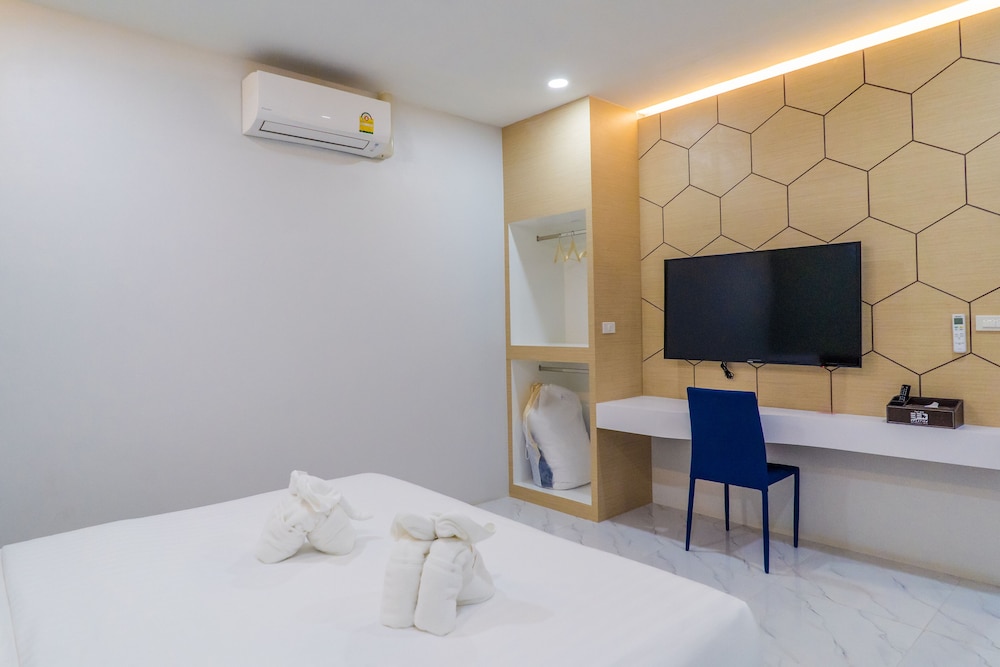 The Bed Vacation Rajamangala Hotel 10/50