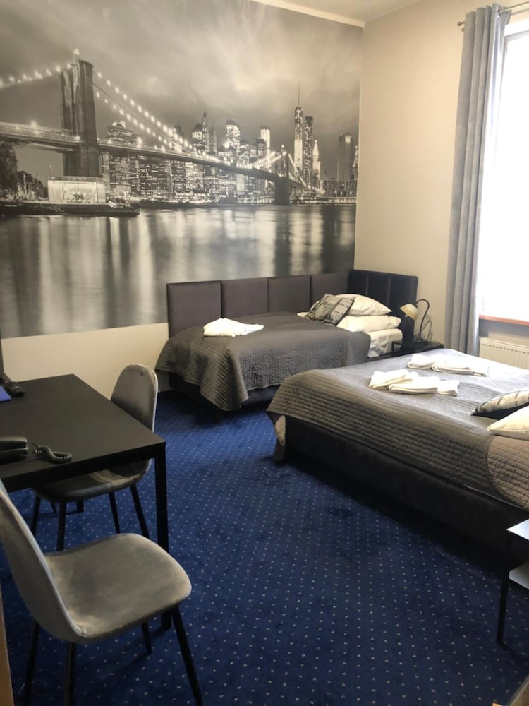 Hotel Bella 49/71