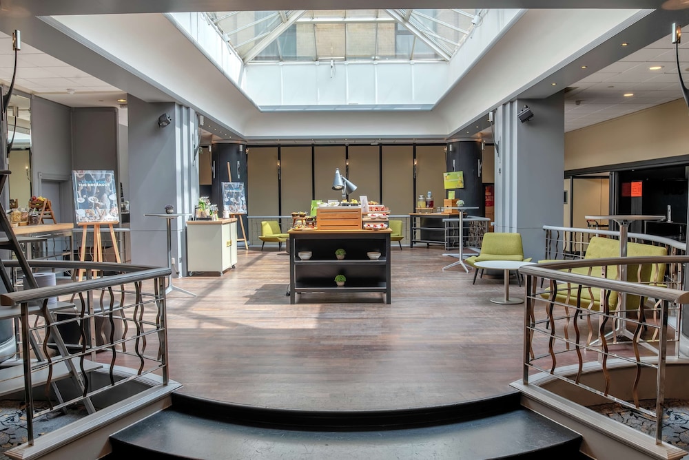 Hilton London Kensington 63/80