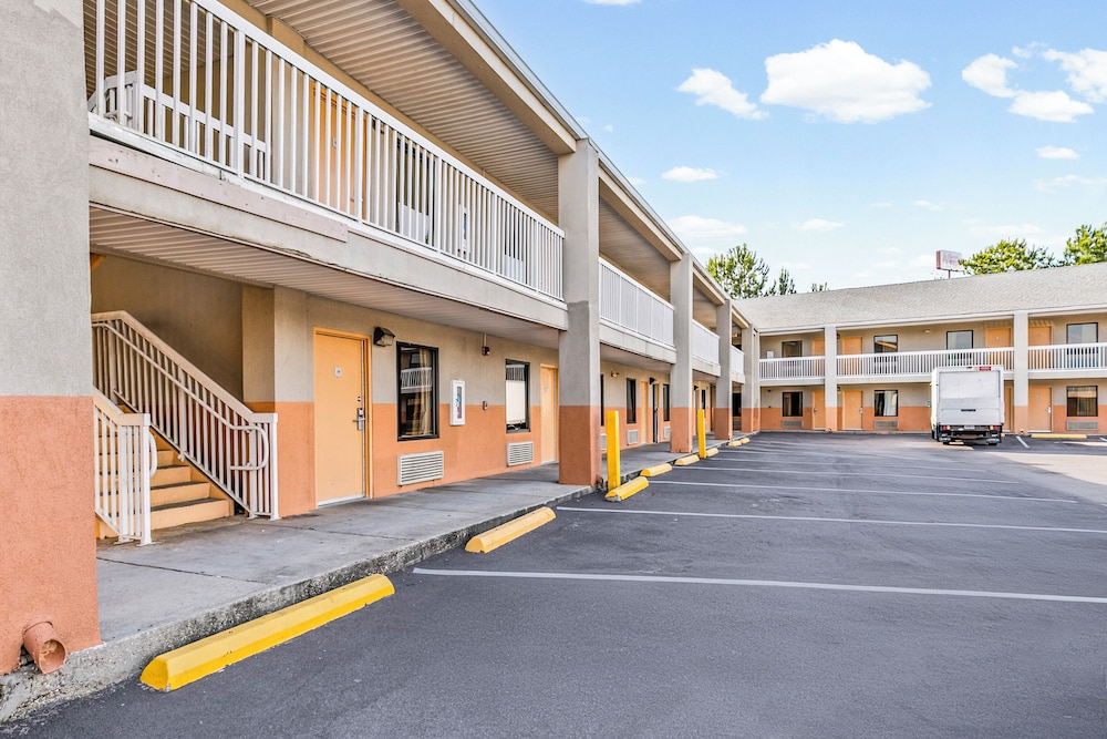 Magnolia Inn Townhouse Hattiesburg MS I-59 48/60