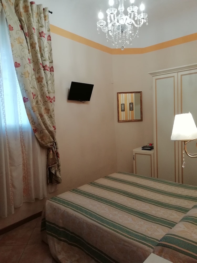 LA CORTE DEI PRINCIPI 23/56