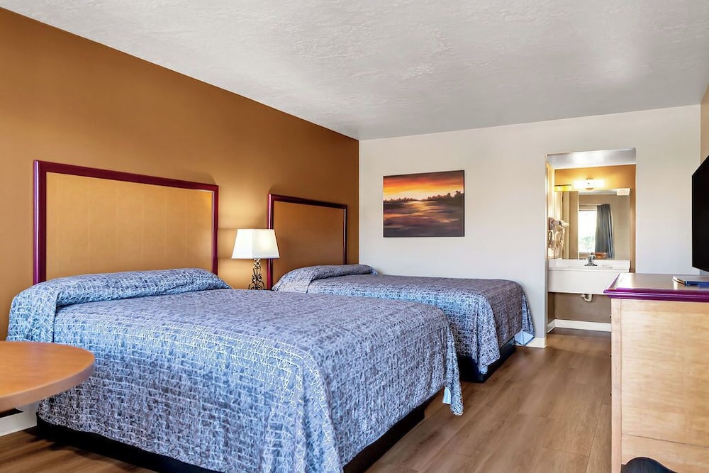 Virgin River Hotel and Casino 12/50