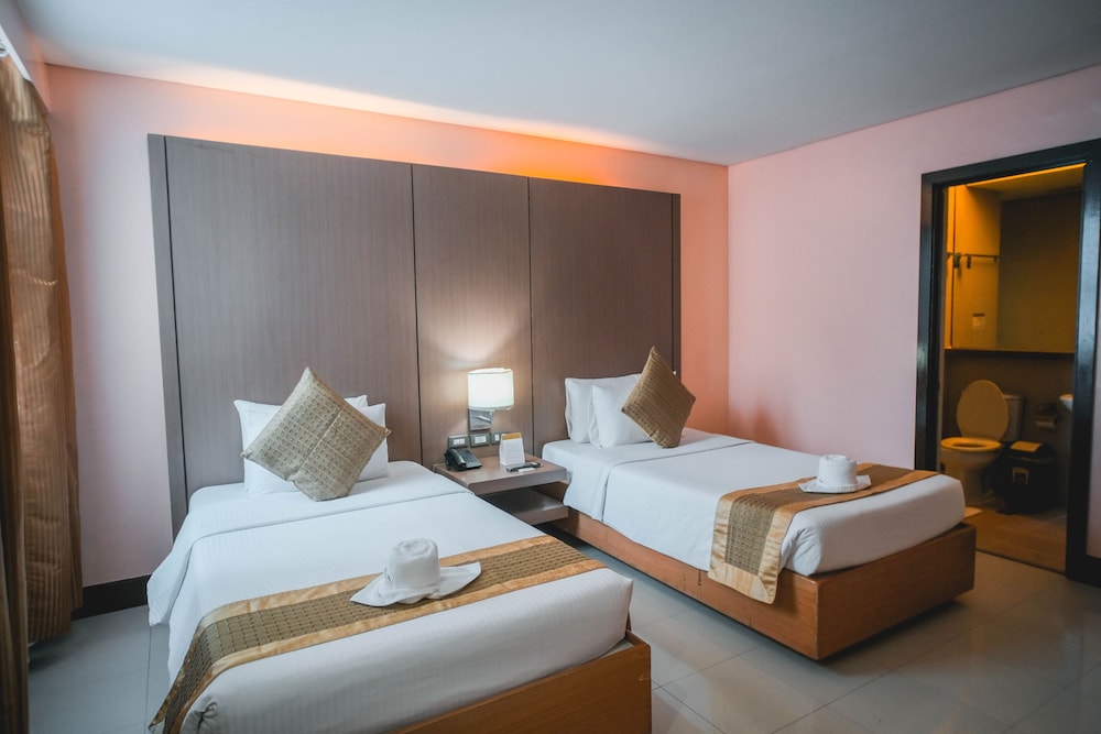 Manila Grand Opera Hotel 15/54