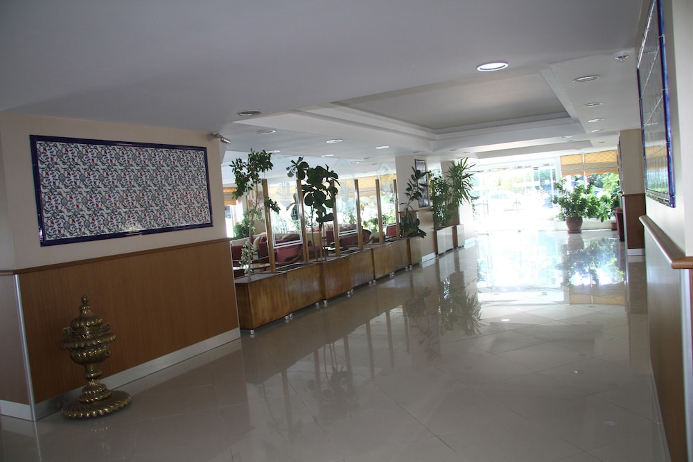 Hotel Billurcu 15/85