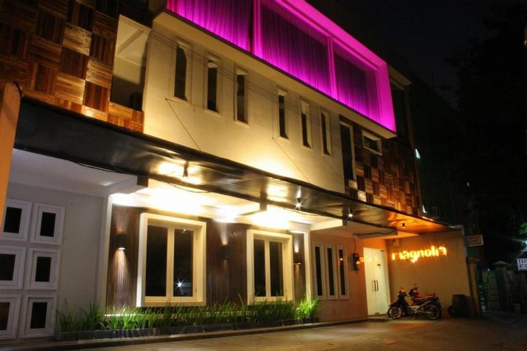 Magnolia Hotel Jakarta 4/24