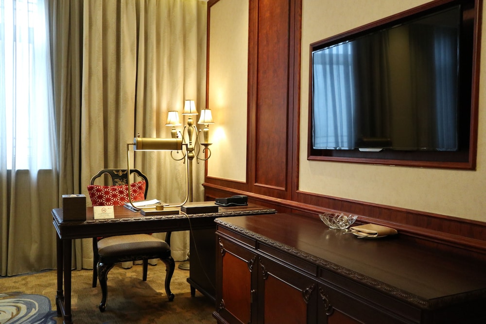 Shanghai Donghu Hotel 55/62