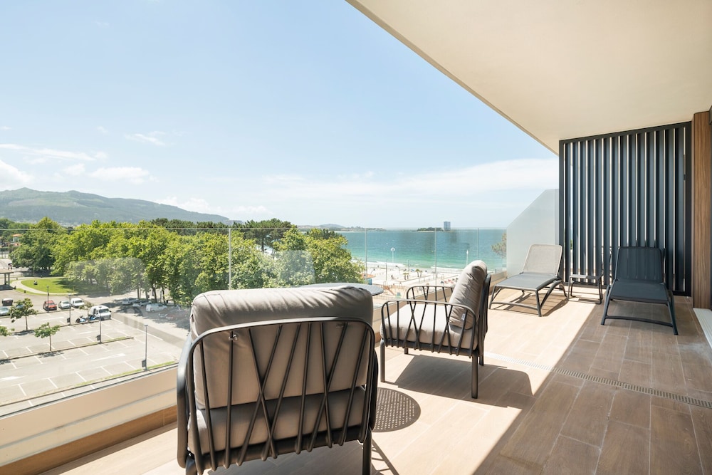 Attica 21 Vigo Business & Wellness (ex Gran Hotel Samil) 16/25