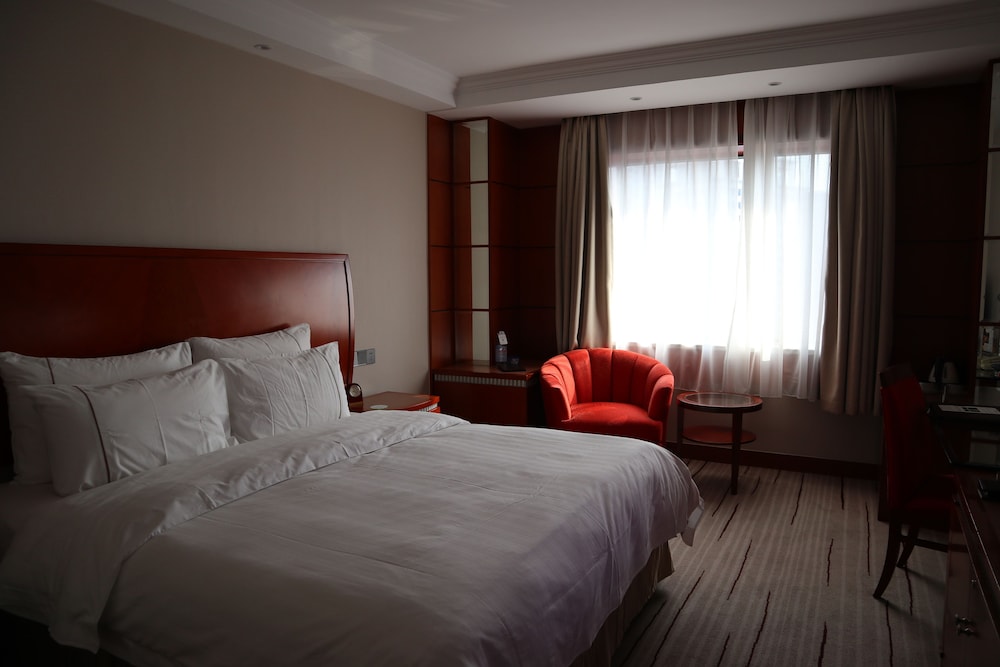 Jianguo Hotel Shanghai 10/56