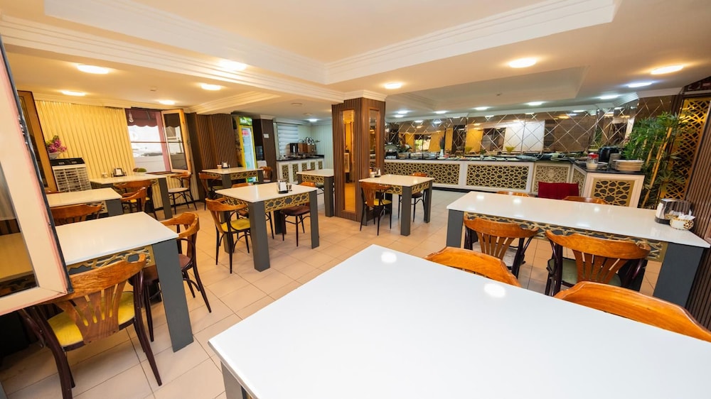 Yilmazel Hotel 45/60