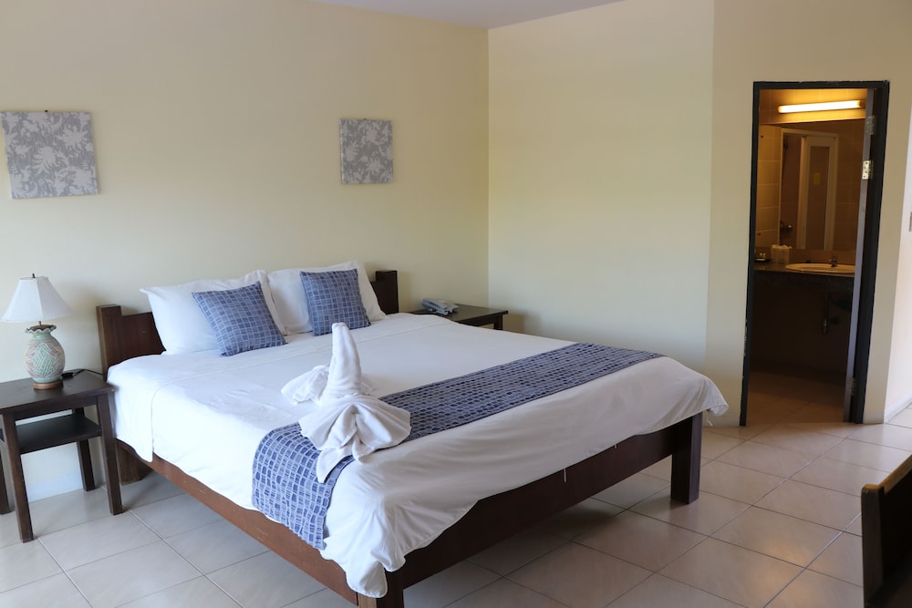 Bacchus Home Resort 31/77