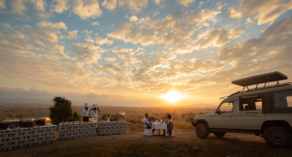 Salt Lick Safari Lodge in TAITA HILLS