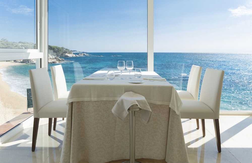 Costa Brava 34/72