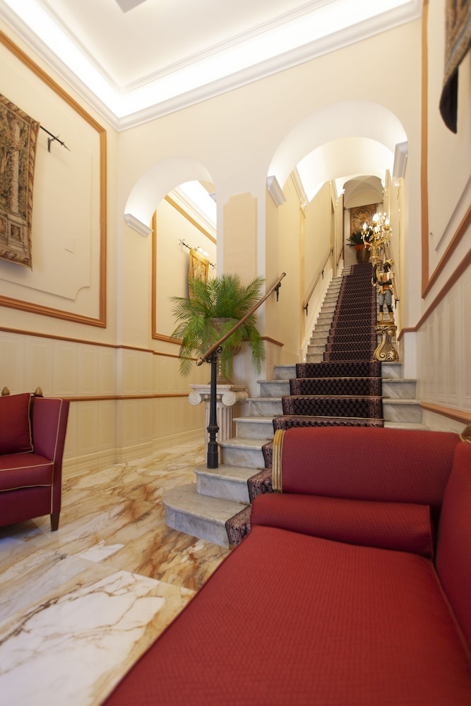 Residenza Antica Roma Hotel 17/25