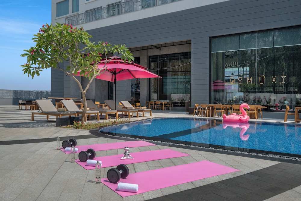 Moxy Bengaluru Airport Prestige Tech Cloud 18/49