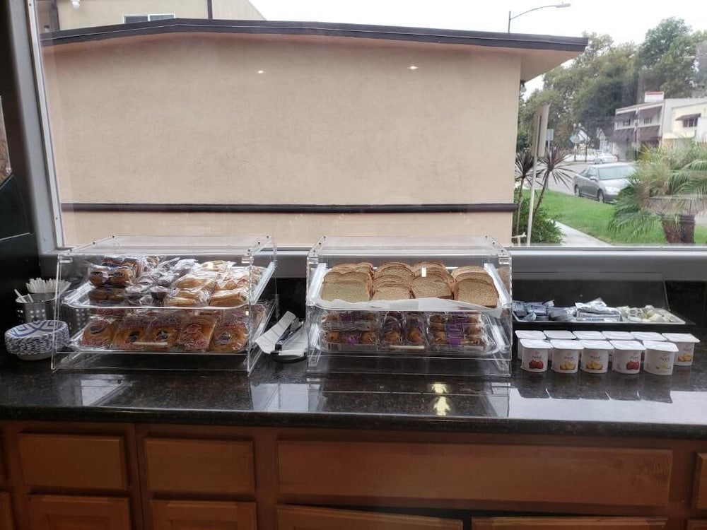 Portofino Inn Burbank 27/42