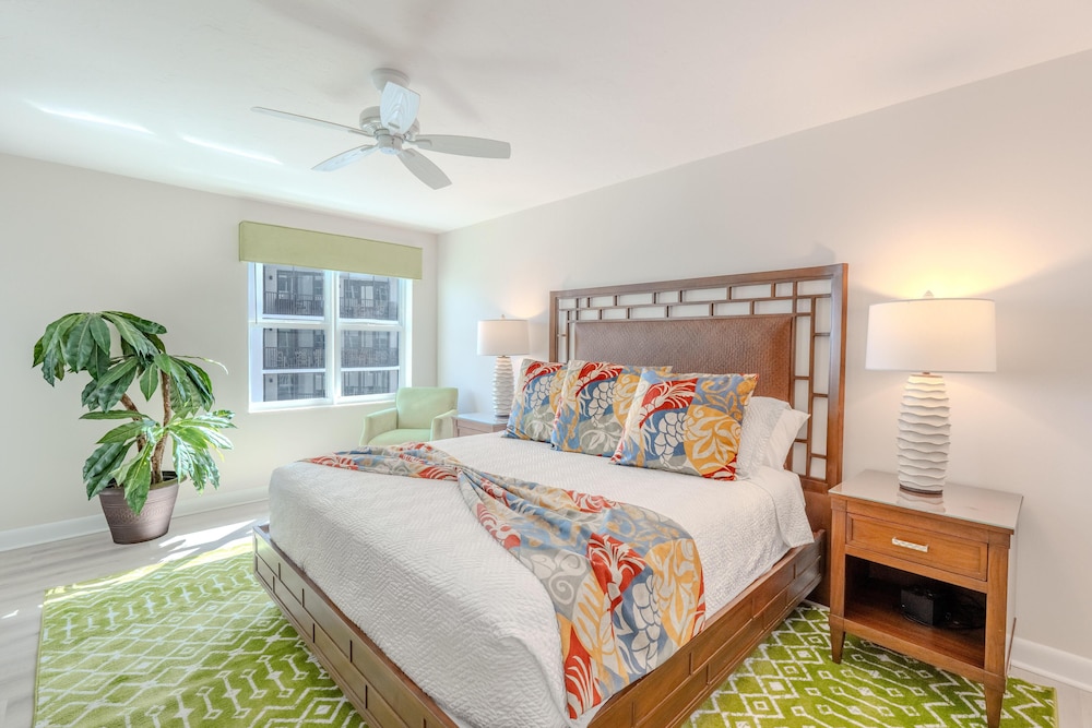 GullWing Beach Resort 34/50