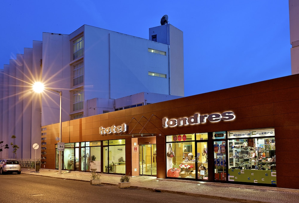 Hotel Londres Estoril in CASCAIS
