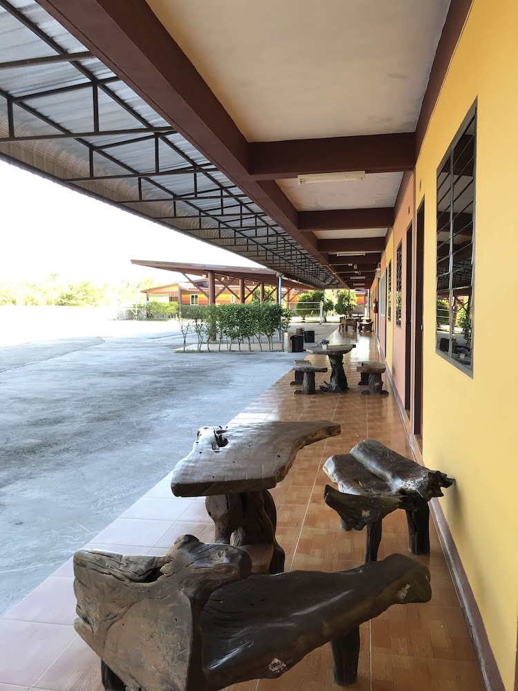 Khwanruen Fishing Resort 33/59