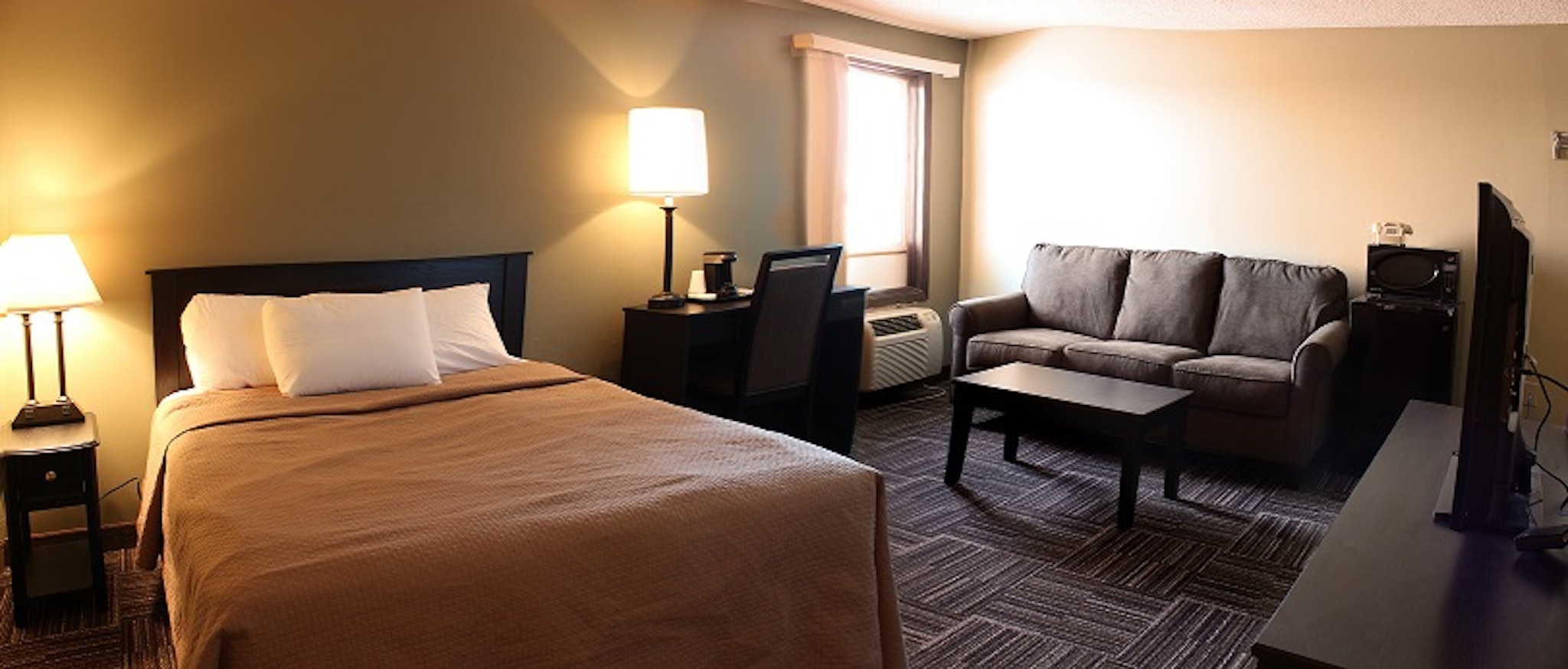 Sunlac Inn Devils Lake 6/22