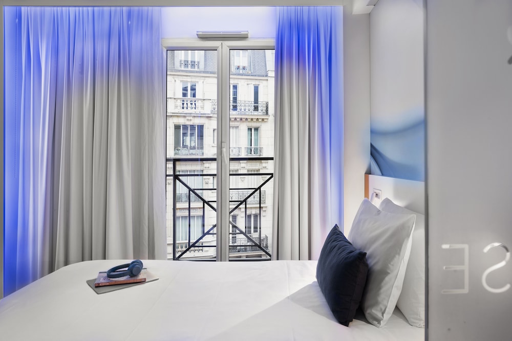Paris Gare du Nord La Fayette Hotel 24/46