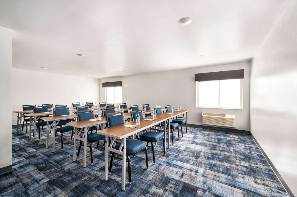 La Quinta Inn Columbus Dublin 59/69