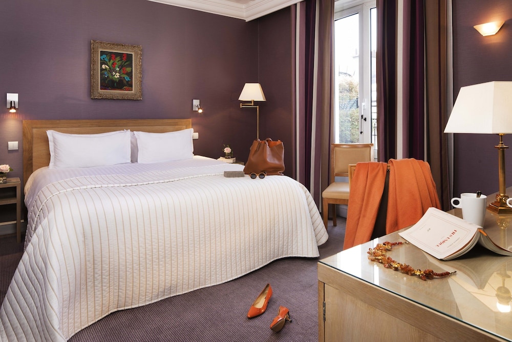 Hotel Le Littre 25/57