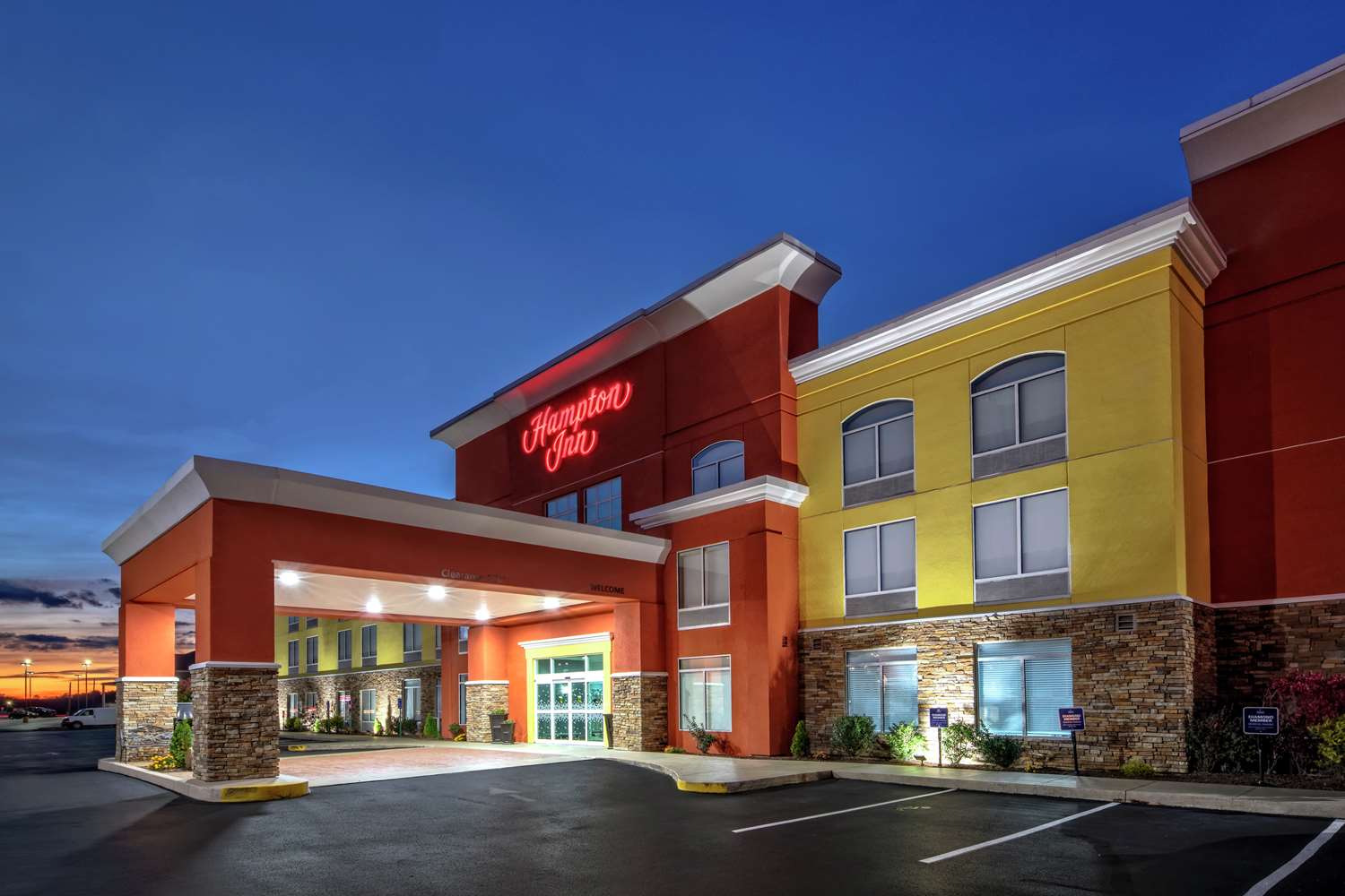 Hampton Inn Latrobe 2/14