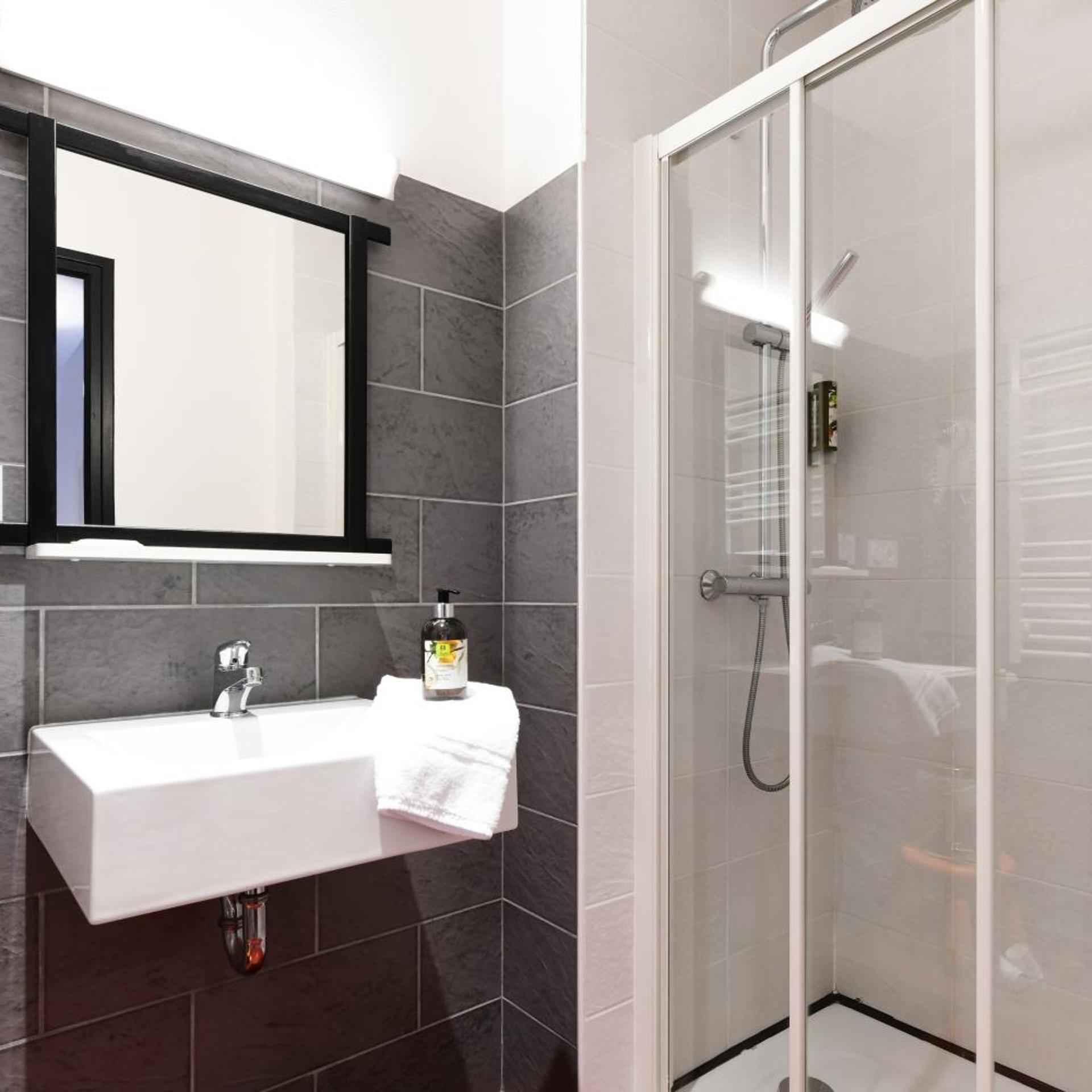 HOTEL LE LOFT 47/50